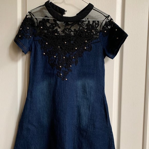 Dress - Picture 2 of 8
